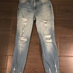 Hollister High Rise Crop jeans